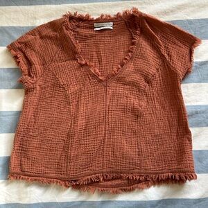 Urban Outfitters Frayed Hem Crop Top in Rust